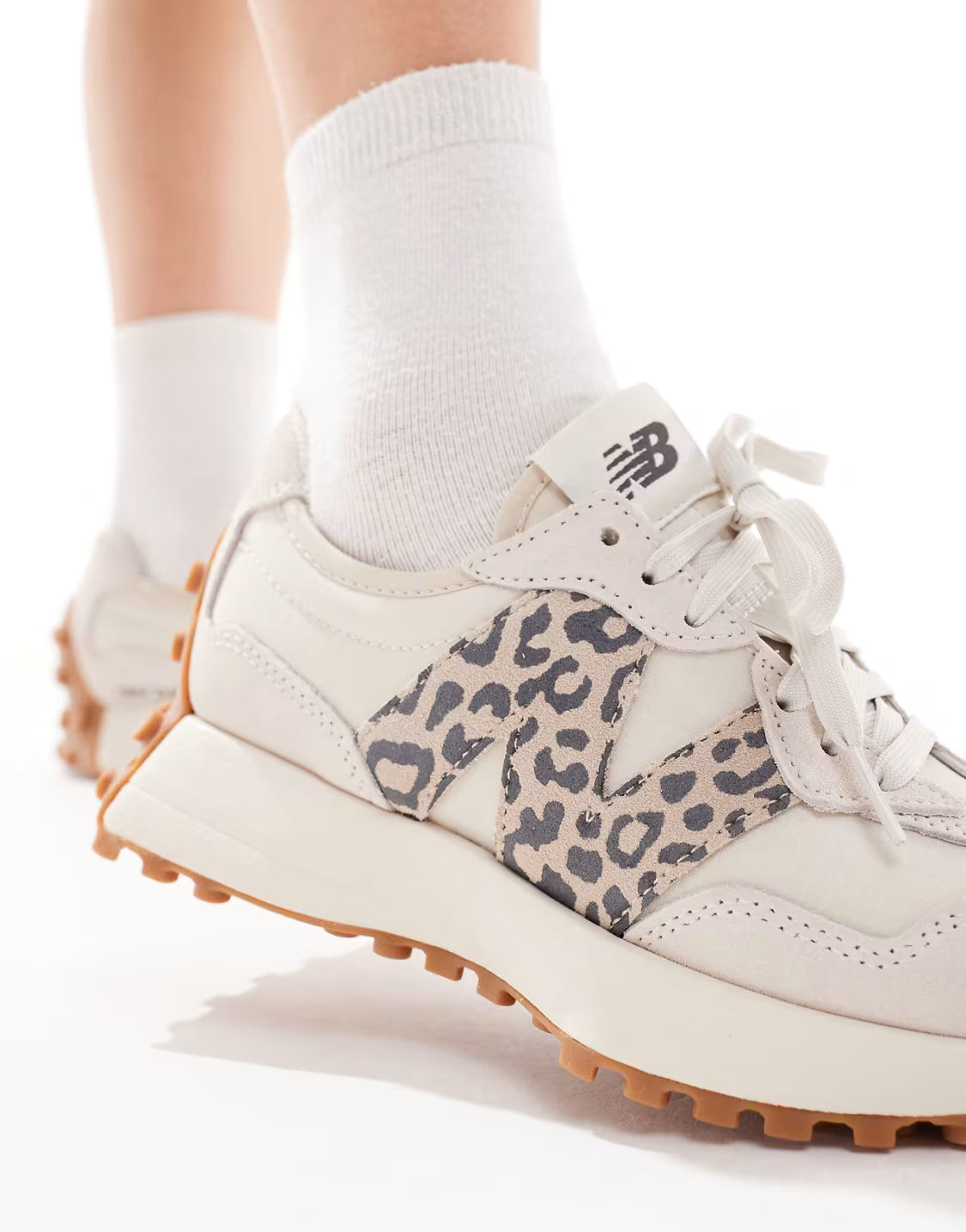 New Balance 327 Animal Trainers in Off White and Leopard