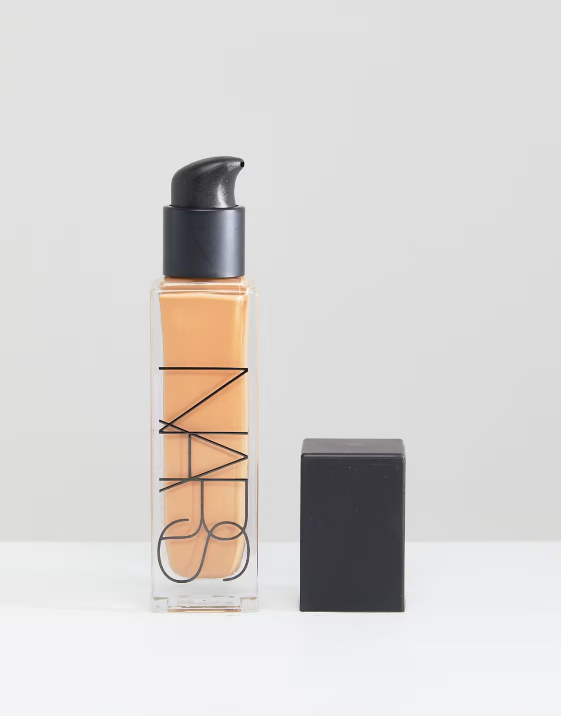 NARS Cosmetics Natural Radiant Longwear Foundation - Syracuse