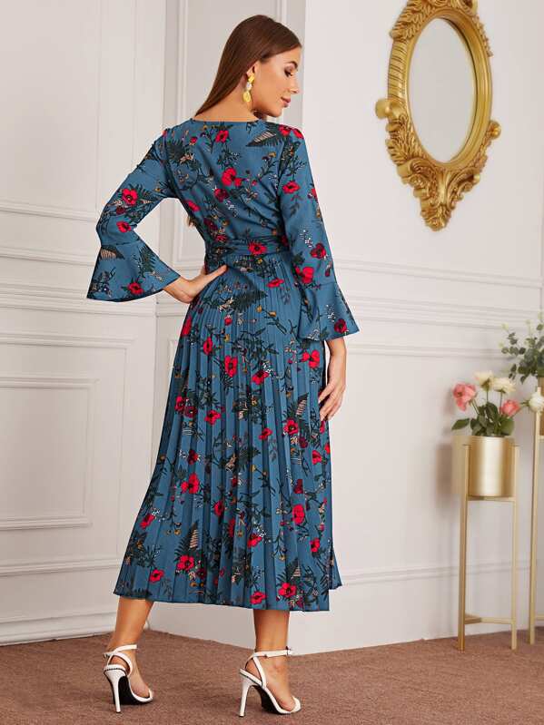 Floral Print Self Tie Pleated Hem Dress