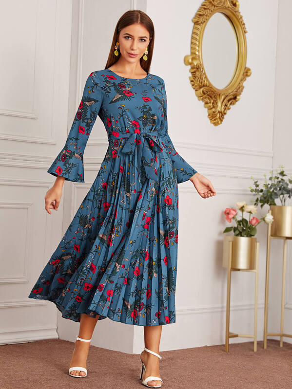 Floral Print Self Tie Pleated Hem Dress
