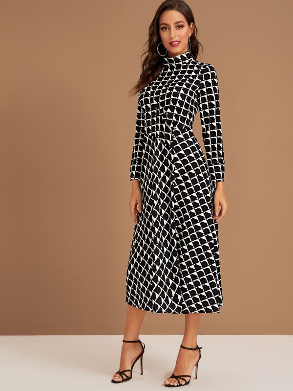 Mock Neck Geo Print Dress Without Belted