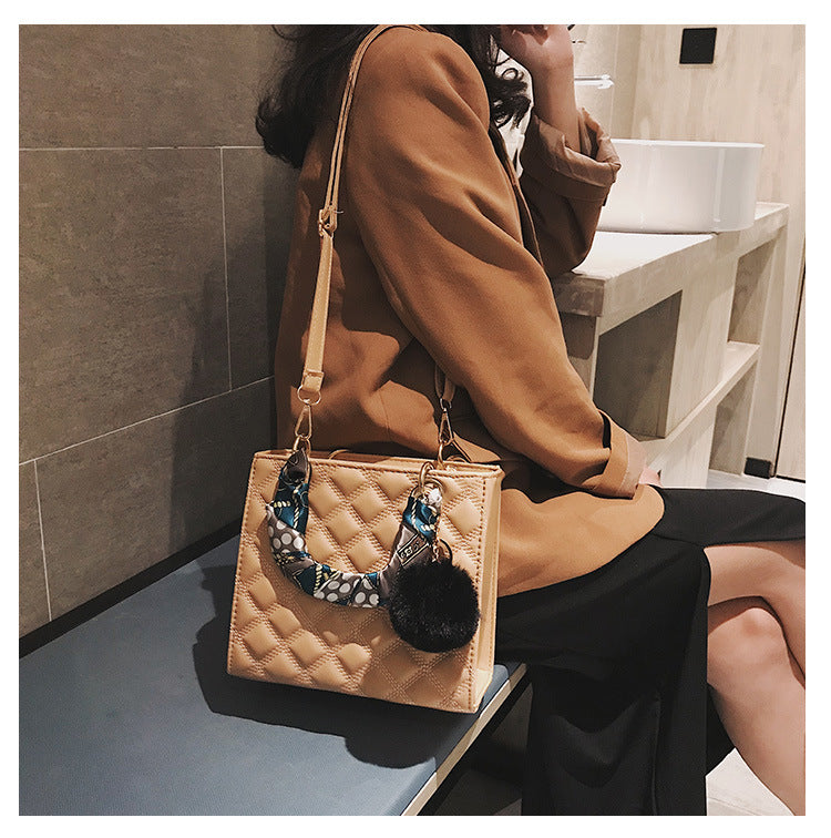Scarf Fur Ball Lady Tote Bag